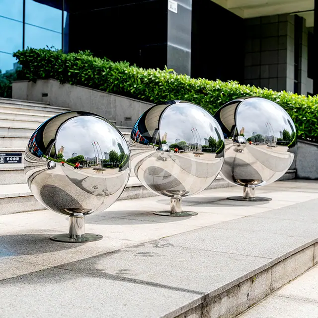 Polished Mirror Stainless Steel Hollow Sphere with Base