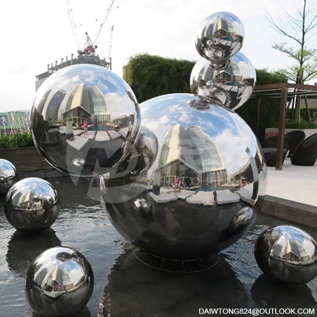 AISI304 Large Polished Mirror Stainless Steel Sphere Sculpture