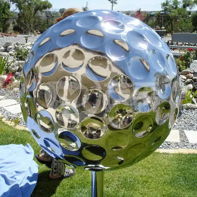 Outdoor Garden Stainless Steel Golf Ball Sculpture detail 2