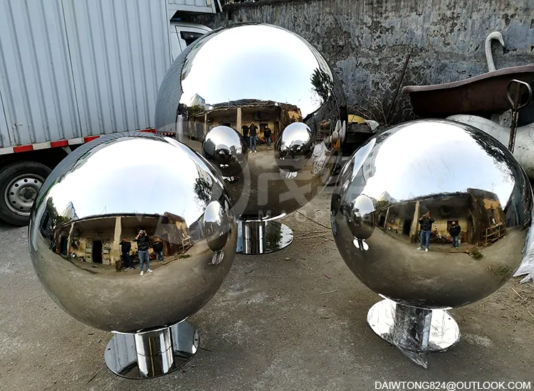 Sphere Group at Metropolitan Square