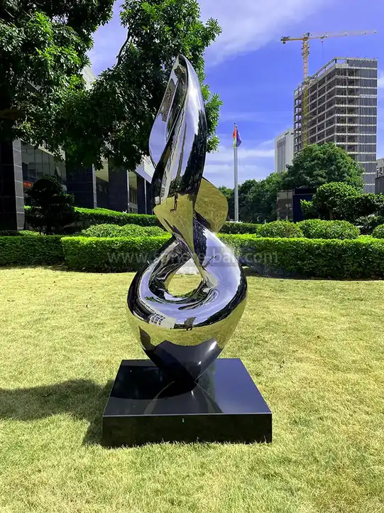1800 mm Abstract Garden Sculpture in Miranda, view 2