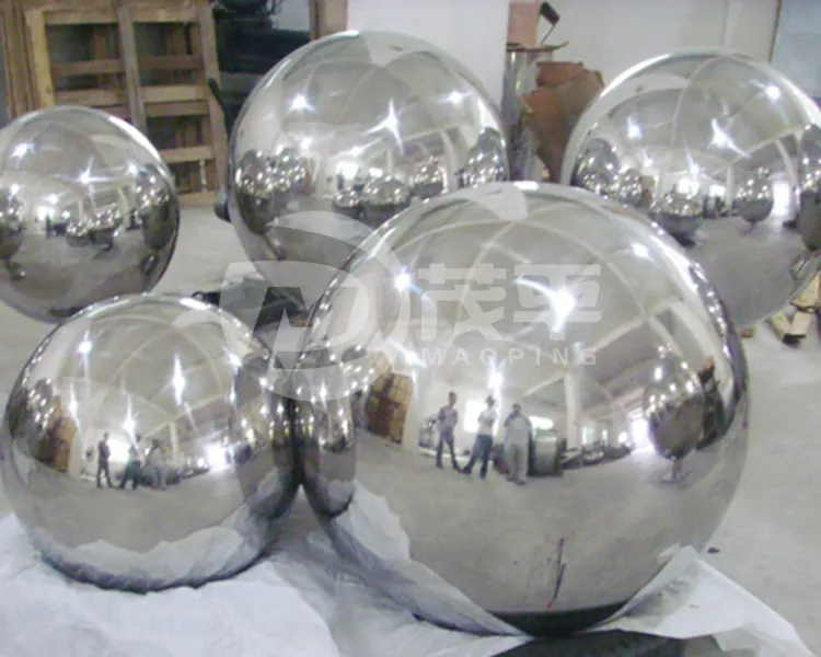 Ten Sphere Installation in Taiwan