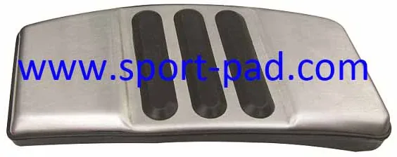 Mustang Sport Pad 6 — wide-stance stainless face with three rubber bars and a deep black flank