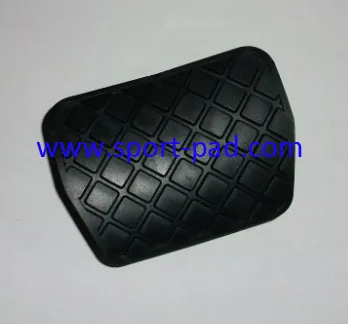 VW Pad 02 — moulded rubber pad with a diamond lattice face inside a raised border