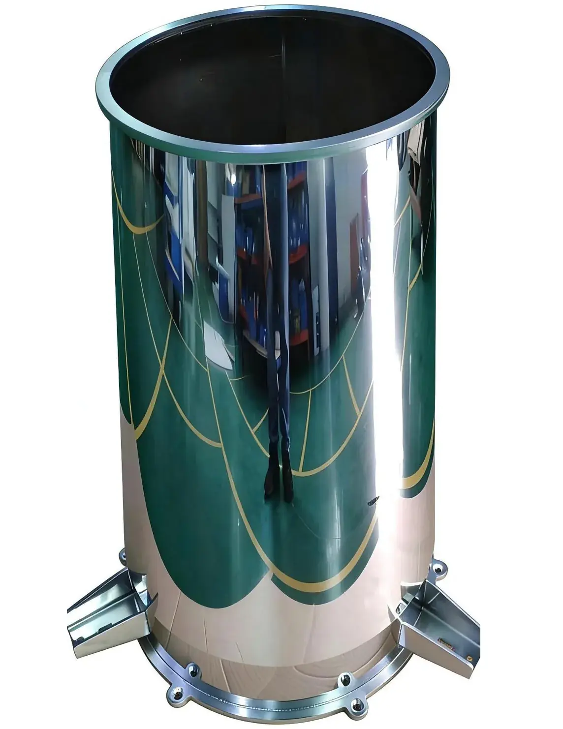 Mirror-polished stainless steel electrolyte storage tank with bottom connection flange