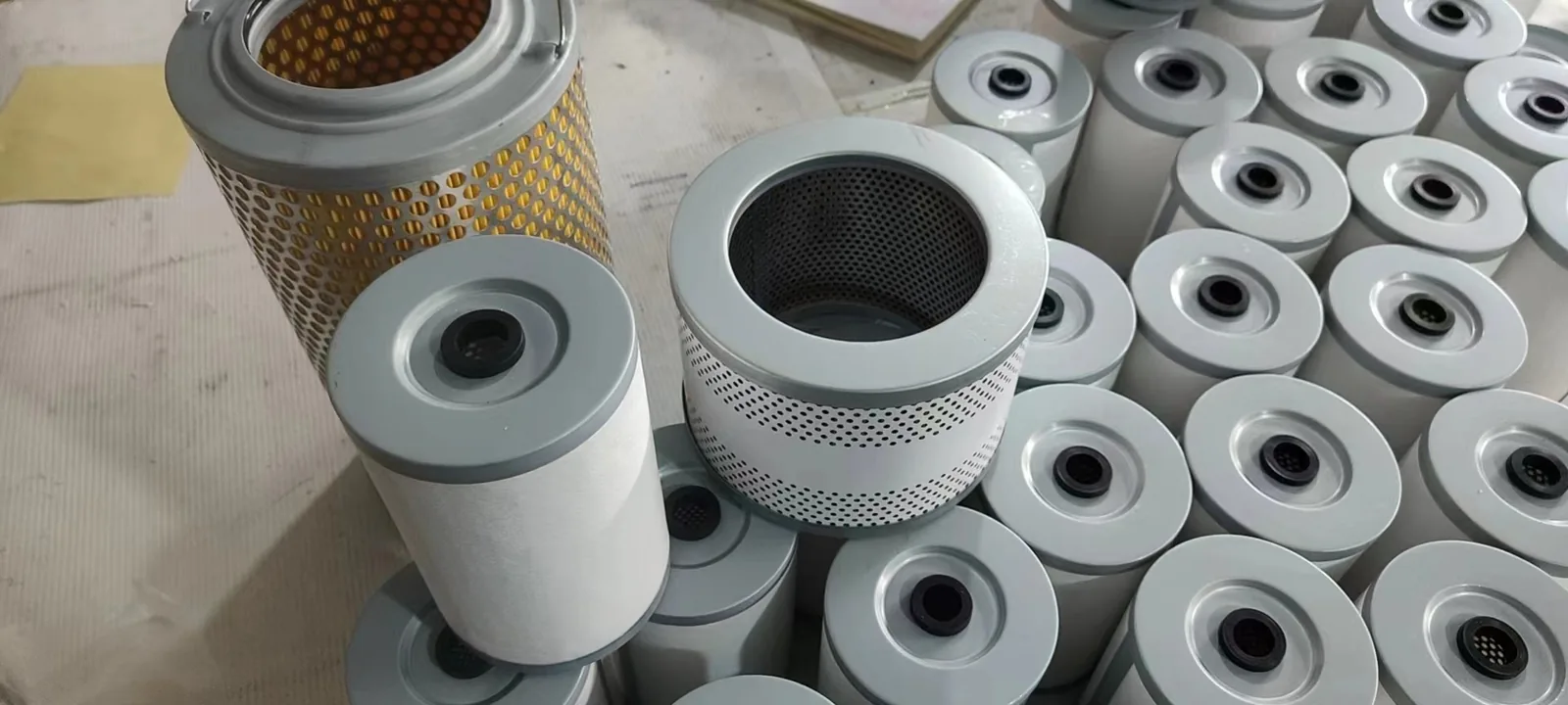 Boat Fuel Filter Replacement Diesel Engine Filters Marine Filters Boat Oil filters Hydraulic Oil Filters side view
