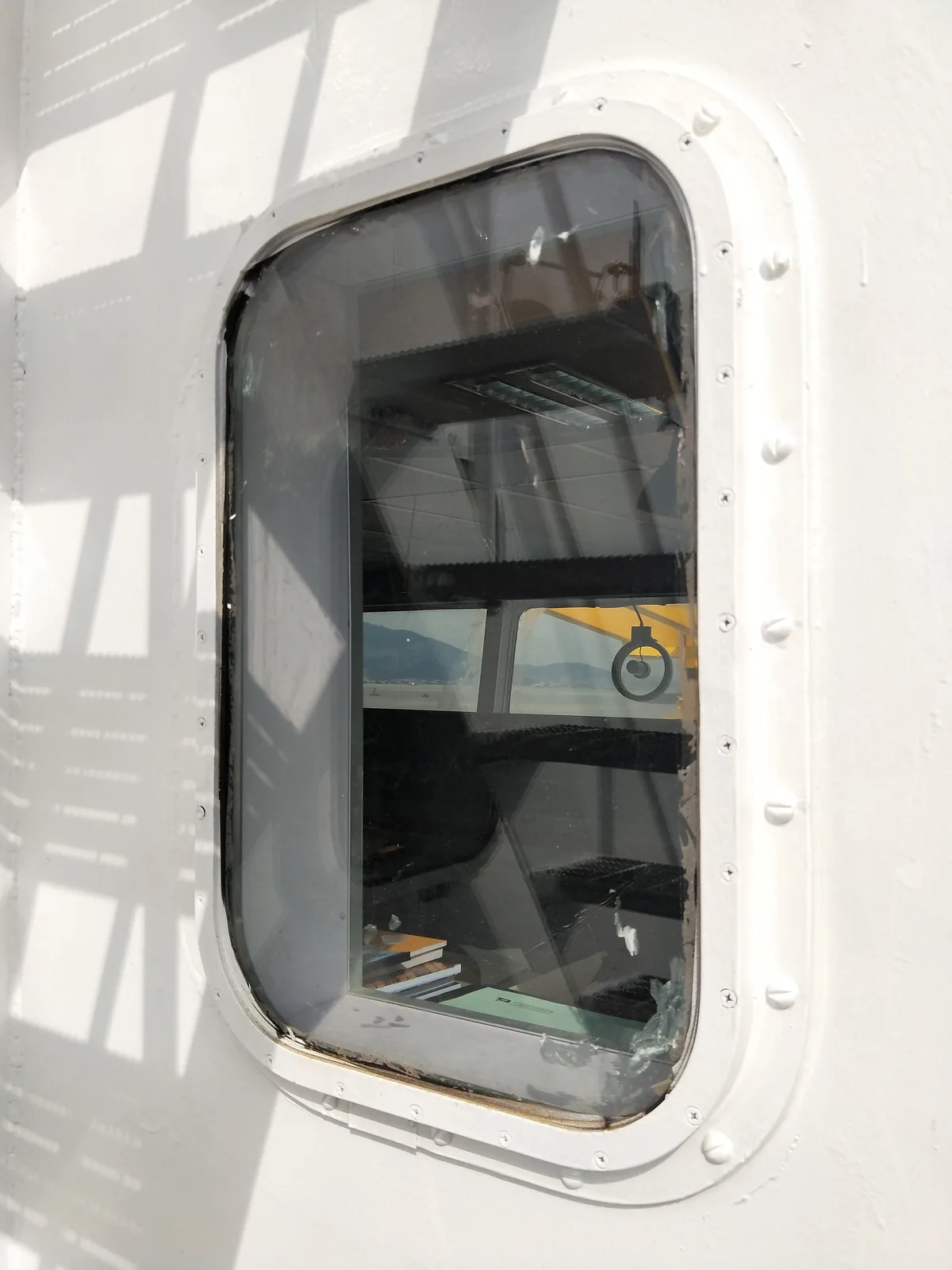 Marine fixed window Aluminum Ship Window Boat fixed window sliding window assembly detail