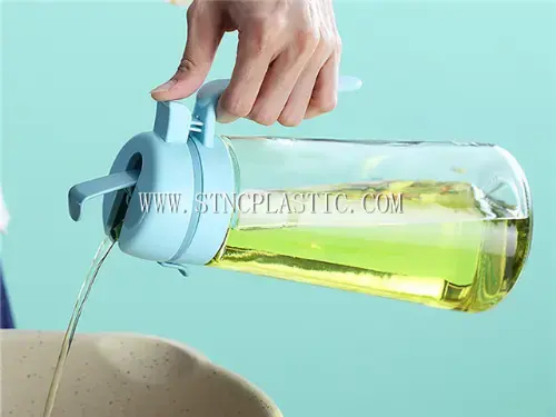 Automatic Opening And Closing Glass Oil Bottle (850ml) NC029681 plastic houseware product photograph
