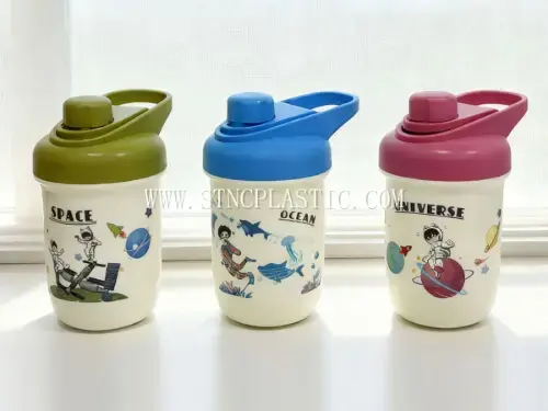 400ml Cartoon Sports Water Bottle NC034444 plastic houseware product photograph