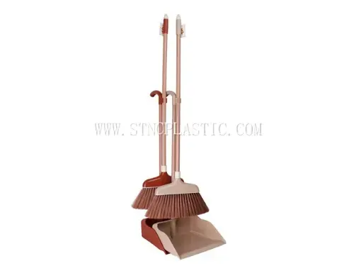 Chinese-Style Cleaning Broom Dustpan Set NC034689 plastic houseware product photograph