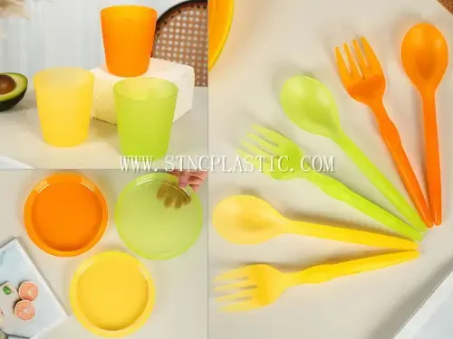 12pcs/Set Plastic Colorful Tablewear 3 spoons+3 forks+3 plates+3 Water Cups NC034742 plastic houseware product photograph