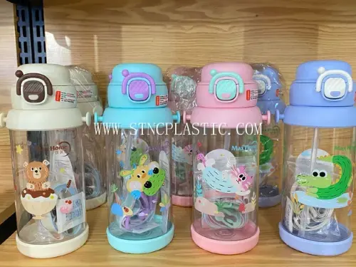 Cartoon Plastic Strap Water Bottle With Locks 650ml NC034927 plastic houseware product photograph