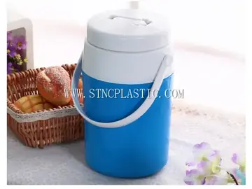 Plastic Thermos Flask With Handle 2L NC025554