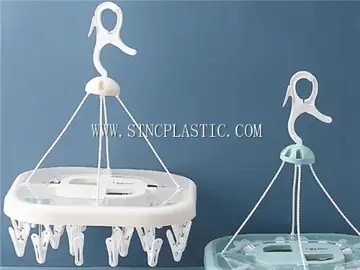 Plastic Square Hanger Peg With 24pcs Clips NC028789