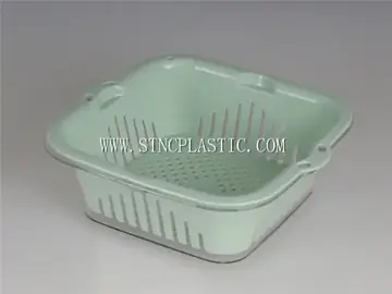 2 In 1 Plastic Transparent Square Crisper Box With Sieve M NC031511
