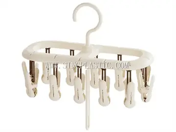 12 Pegs Clothes Hanger NC032951