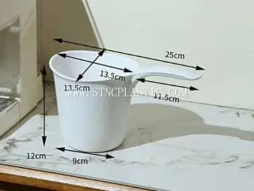 Plastic Watering Ladle S NC034725