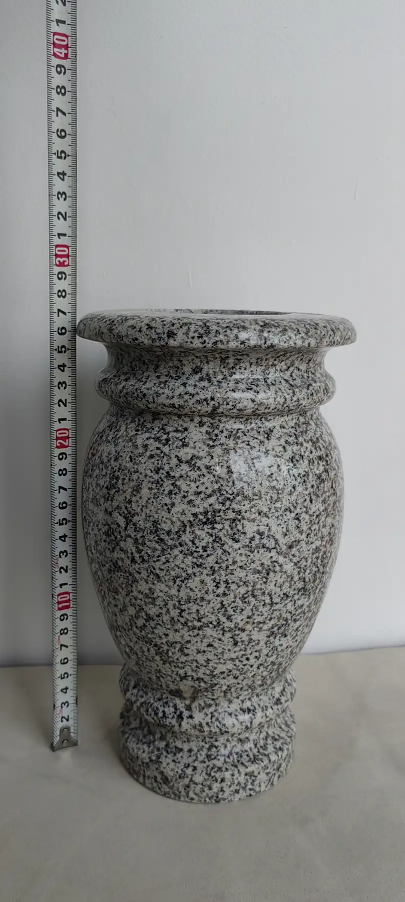 Granite Flower Vase 4 granite from Asian Stone