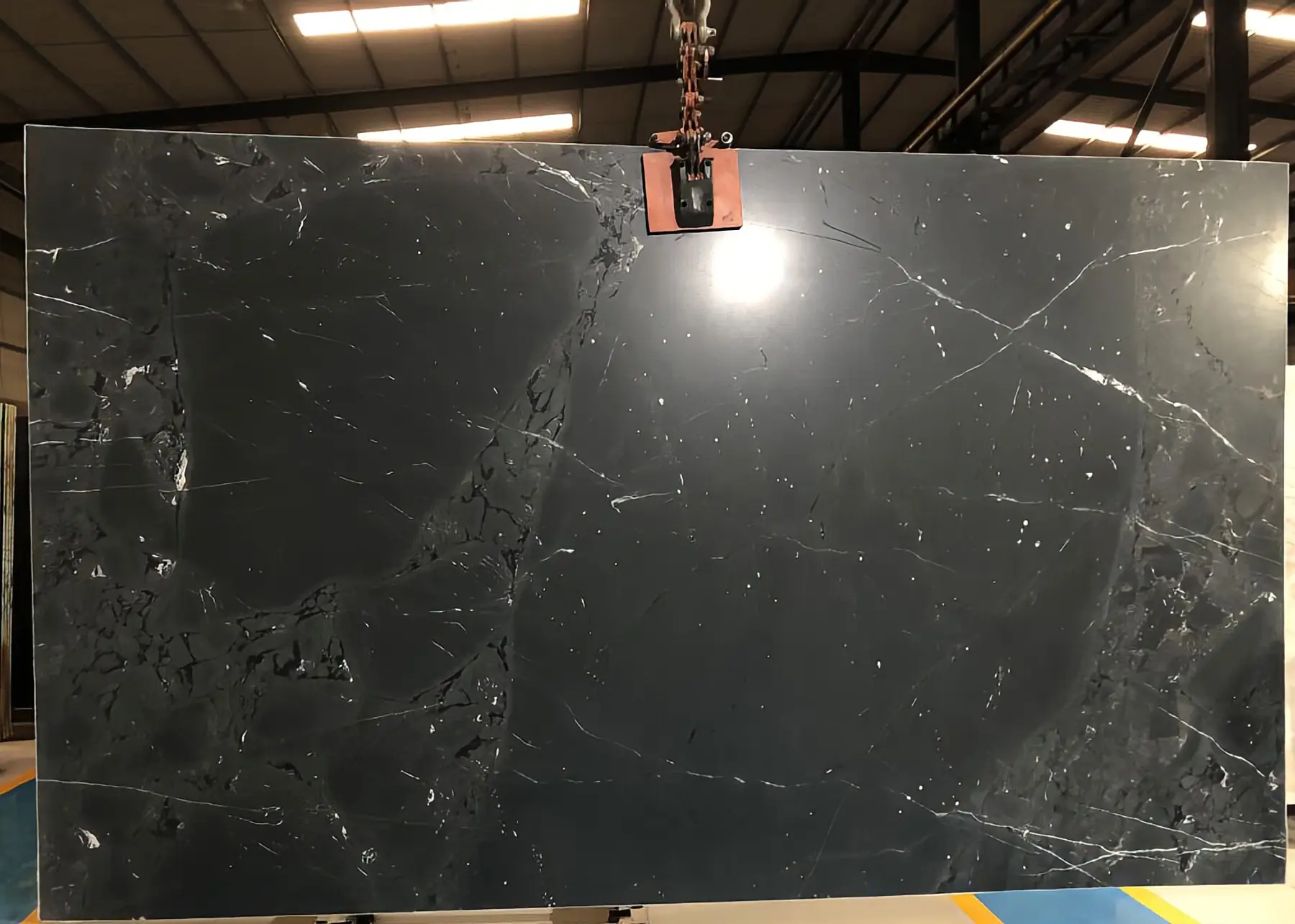 Negresco Black Quartzite quartzite from Asian Stone