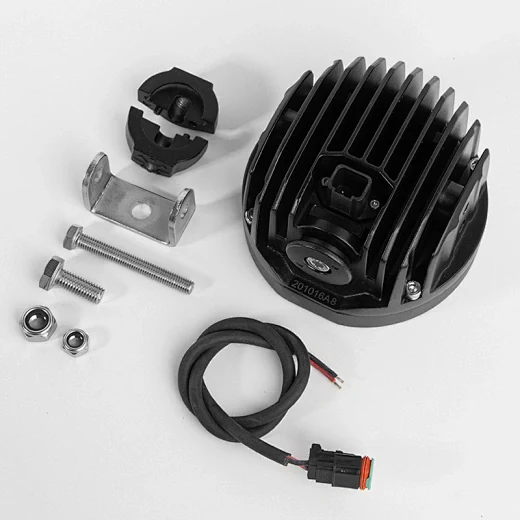 Detail of the sealed cable entry with gasket and die-cast aluminium bracket