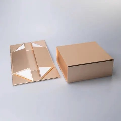 Folded Paper Box detail view 2