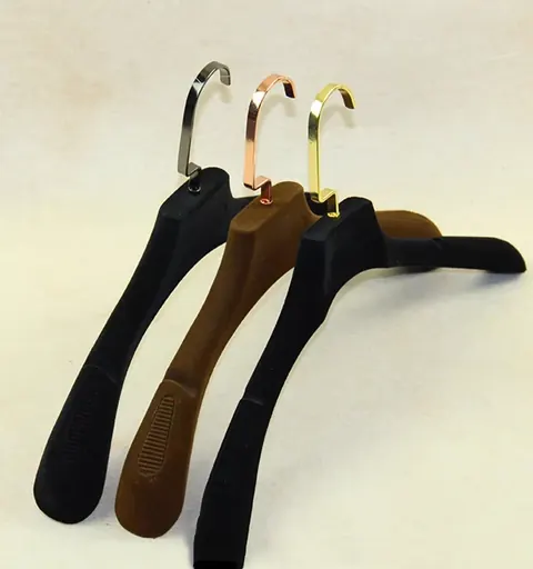 Hangers from SUNQINN