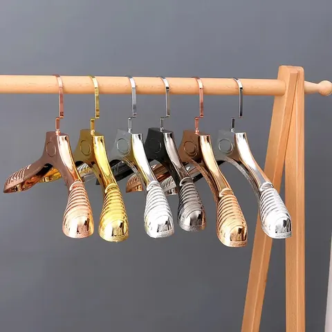 Custom Garment Hanger detail view 3