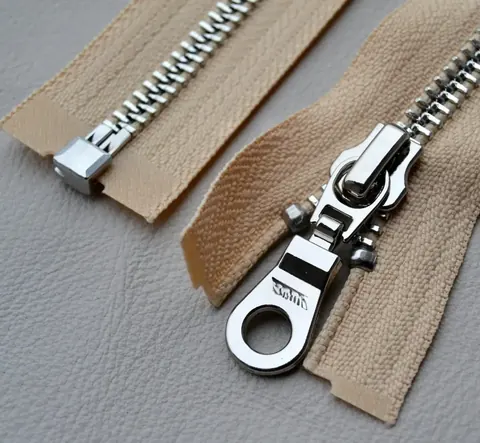 Custom Zipper supplied by SUNQINN