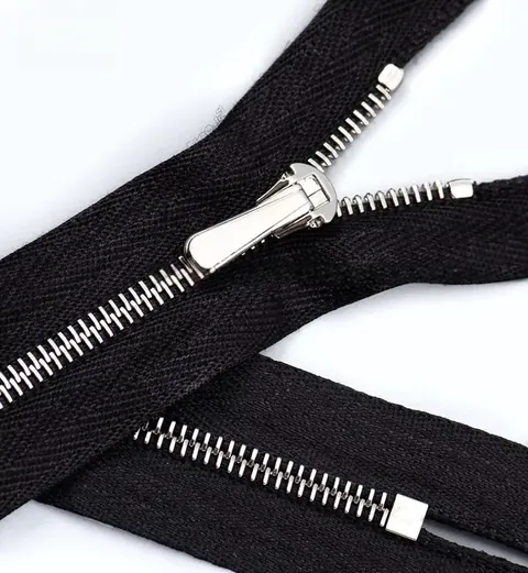Custom Zipper detail view 4