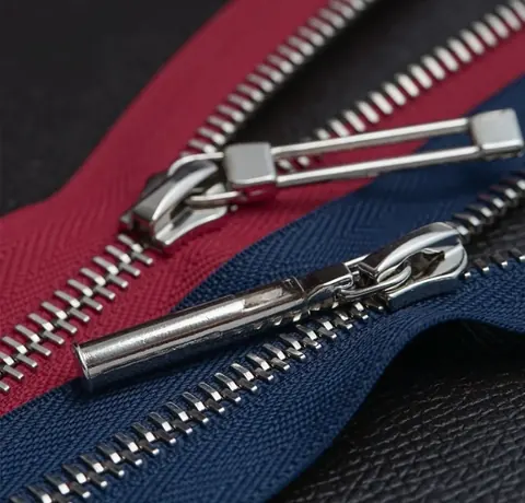 Custom Zipper detail view 5