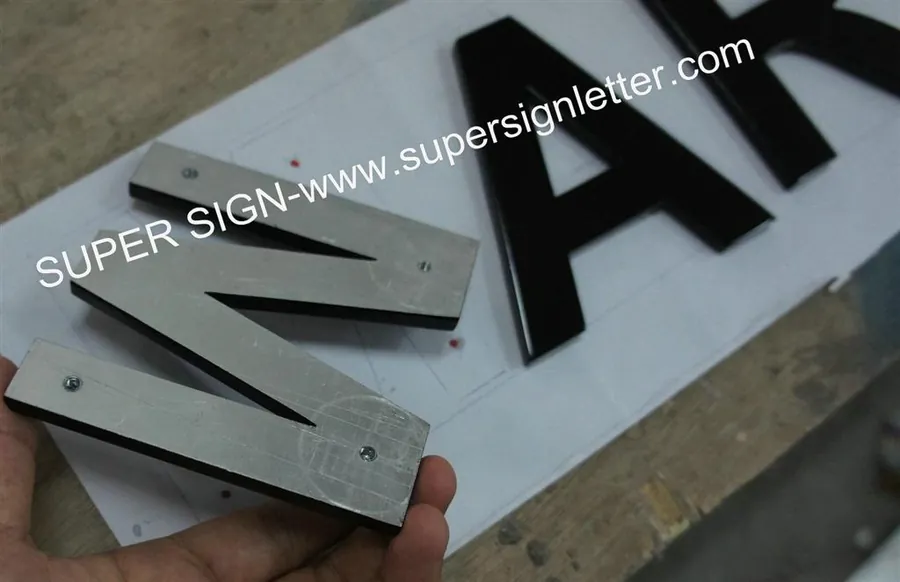 flat cut aluminum sign letters