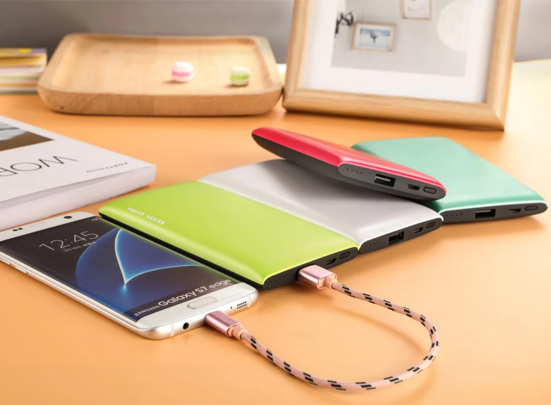 FL-P002 ABS Power Bank 10000mAh In Five Colours - angled view