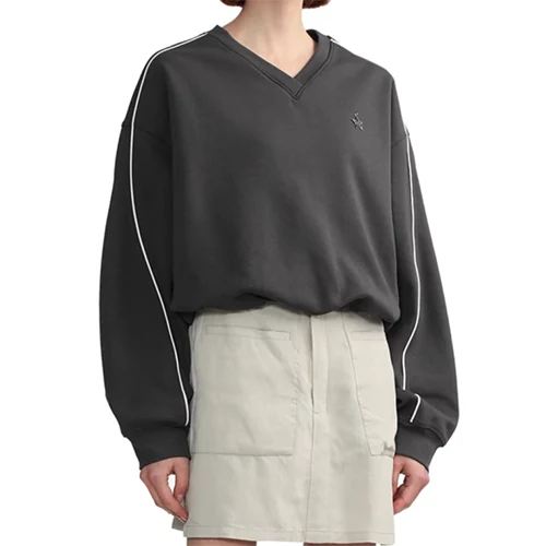 Women's pullover manufactured by Tanbei Garments in Yiwu