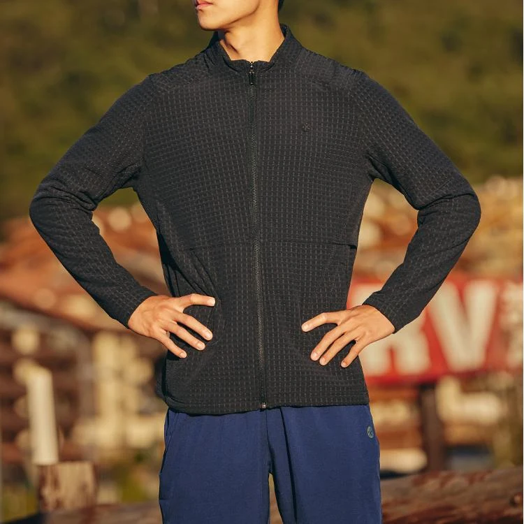 Unisex jacket by Tanbei Garments, front view