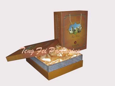 WPB Hinged-Lid Wine Presentation Box by Teng Fei Packaging — rigid card & paper wine box