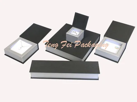 PB-100 Series cardboard jewellery boxes with velour covered foam inserts