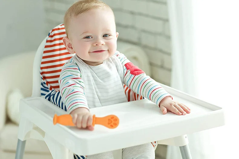Baby weaning Stand-able First Stage Silicone Spoon for 4 Months