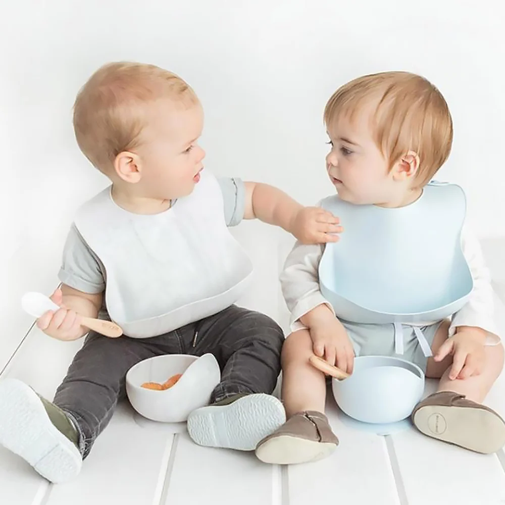 Baby Self Feeding Set Suction Silicone Bowl With Spoon