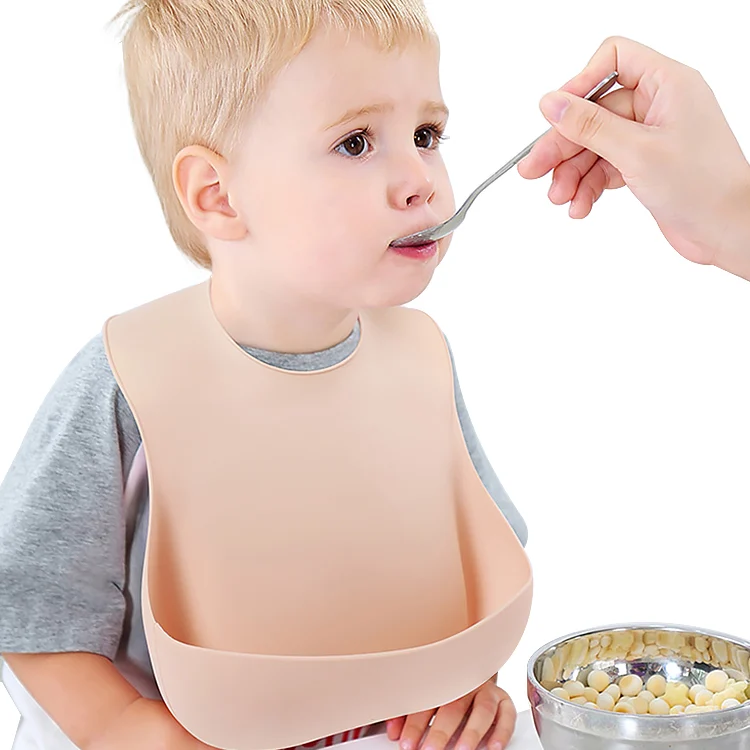 3-in-1 Silicone Kids Feeding Set Suction Bowl Silicon Baby Bib and Spoon
