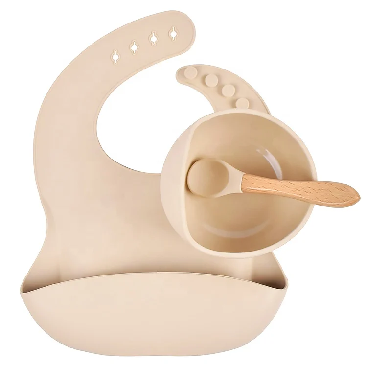 Close-up of the silicone spoon with bamboo handle and soft tip