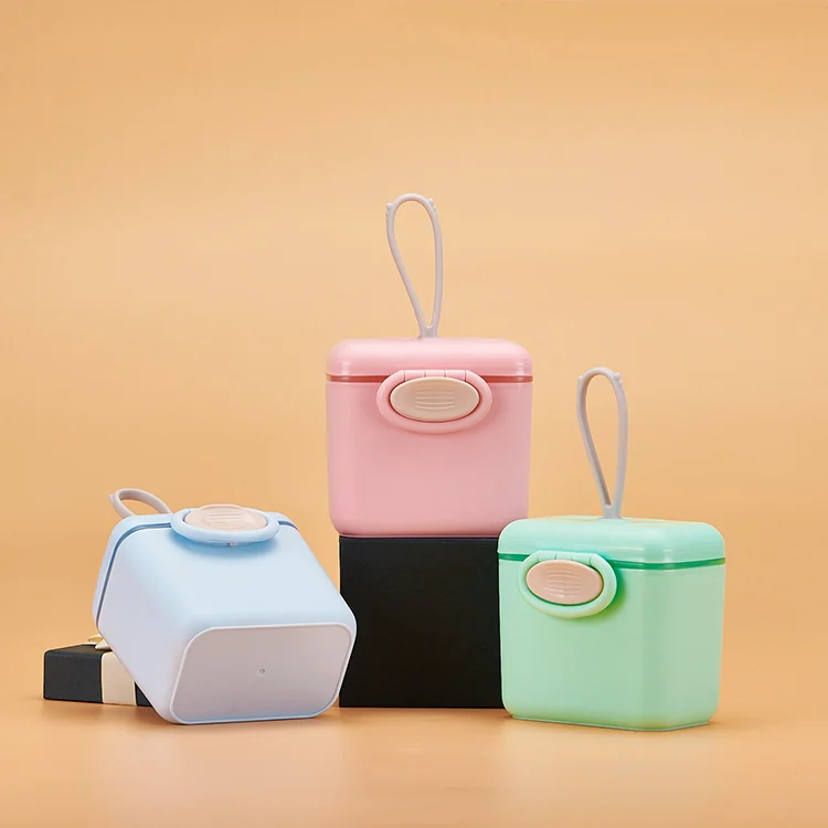 Formula dispenser placed in a diaper bag organizer