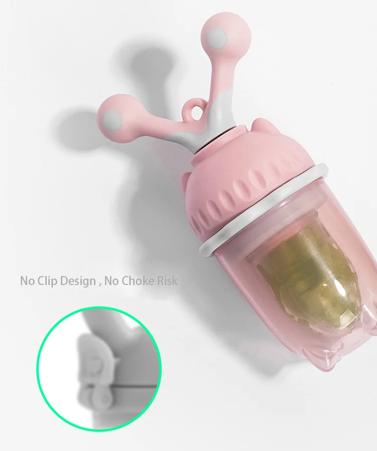 Feeder filled with fruit puree, demonstrating use with small food pieces