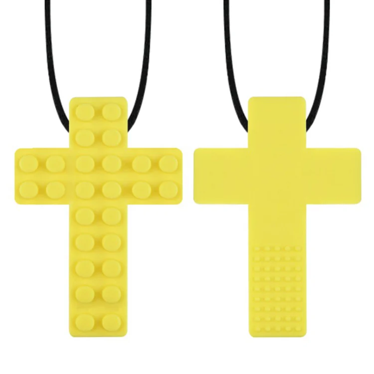 Chew necklace with textured surface and rounded edges