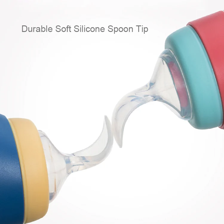 Close-up of the spoon and cap on the feeding bottle