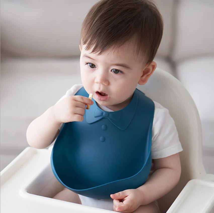 Bow-tie Design Soft Silicone Foldable baby bib