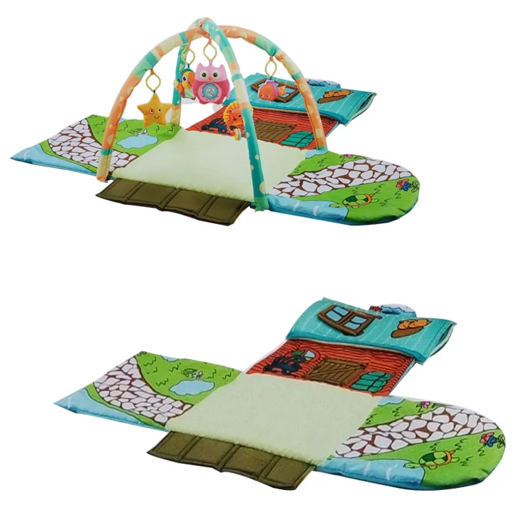 Baby gym mat folded and placed in a gift box