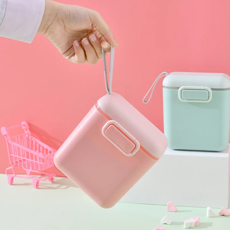 Portable PP Plastic Airtight Baby Food Snack Dispenser Milk Powder Container