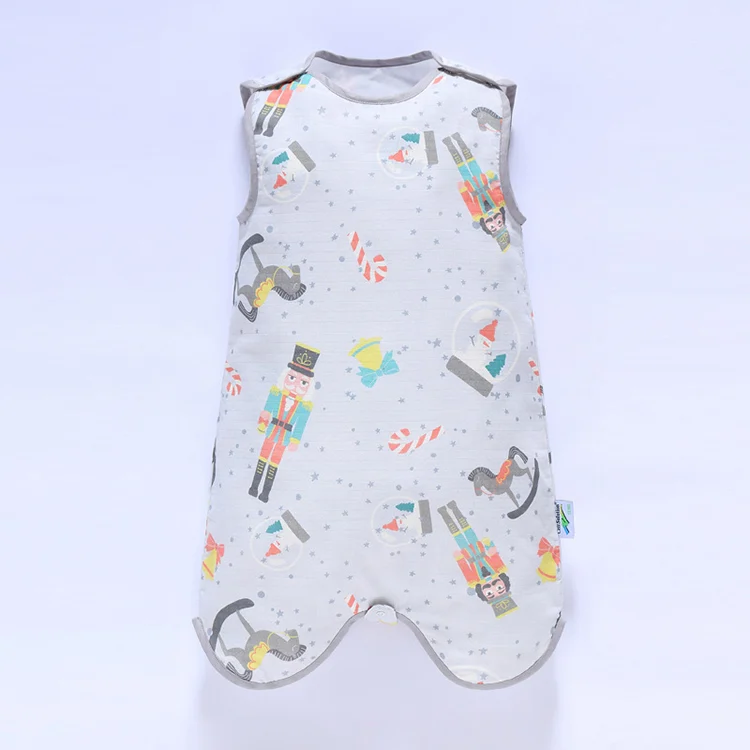 Grey baby sleeping bag with snap closure, size M-70cm