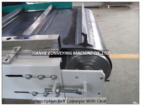 Flat Belt Conveyor with Cleat detail view 4
