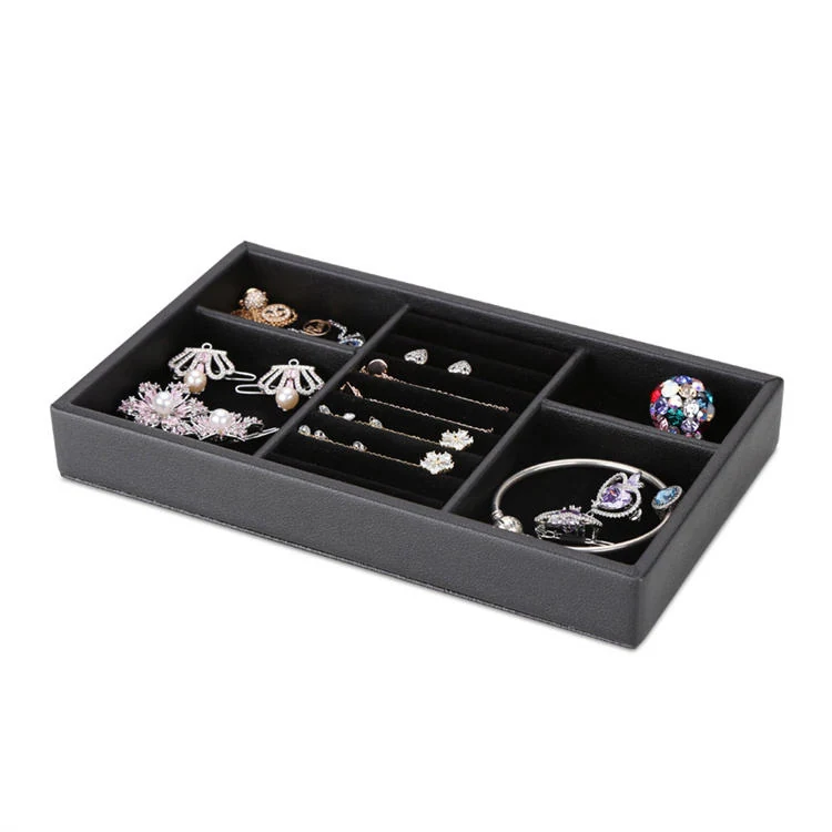 Black colourway of the leather jewellery tray